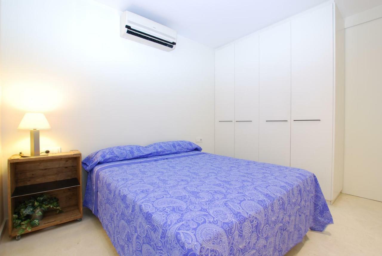 Apartmán Blue Fridge Apartmen - Blue Fridge Apartmen - Ideal For Couples, Near Beach And Well Connected Vilassar De Mar Exteriér fotografie